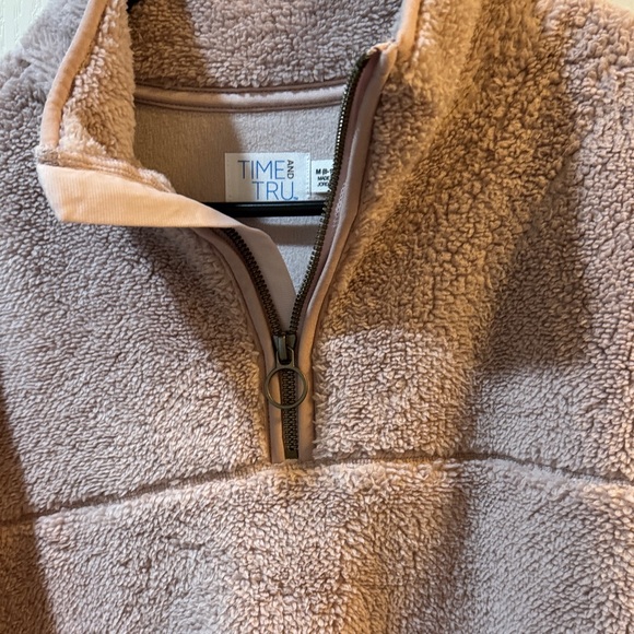 Time and Tru Women's Blush Sherpa Pullover - Picture 3 of 5